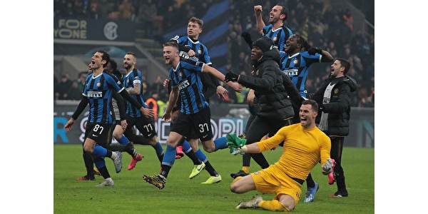 Camiseta especial de victoria del Inter de Milán para China